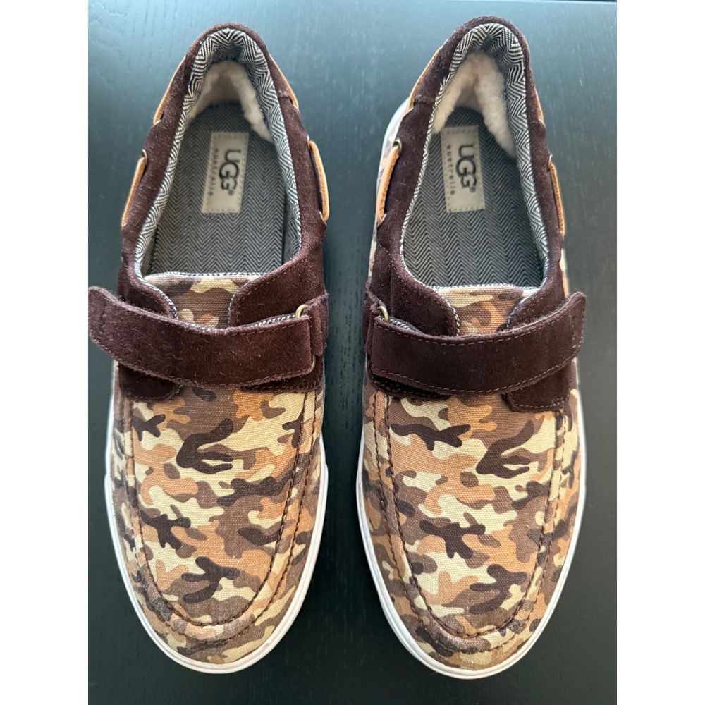 UGG Australia Kids Halfhitch Camo Slip-On Boat‎ Shoes Boys Size 6 Brown Sneakers